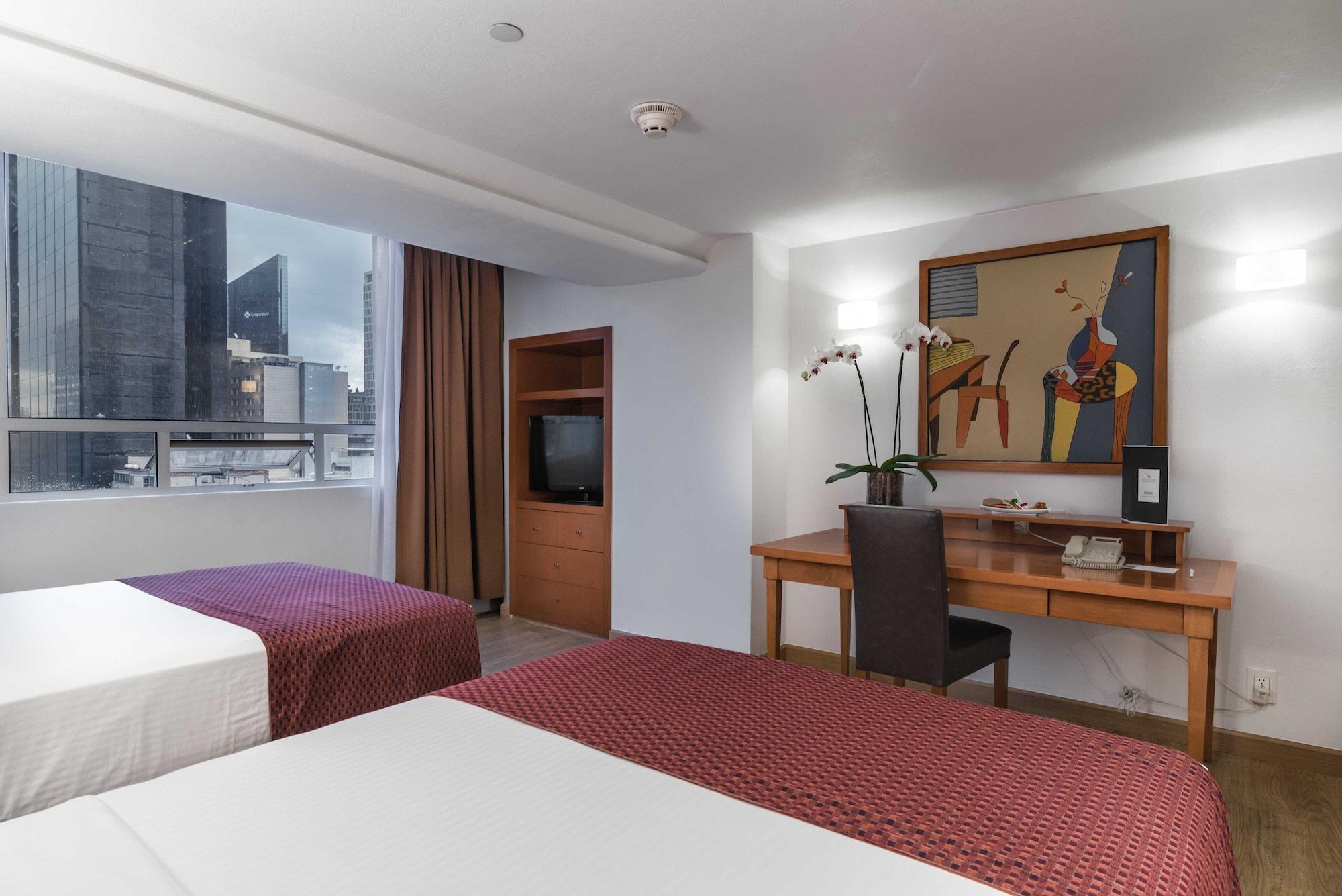 فندق أجنحة يوروستارز زونا روزا مدينة مكسيكو المظهر الخارجي الصورة A room at the hotel