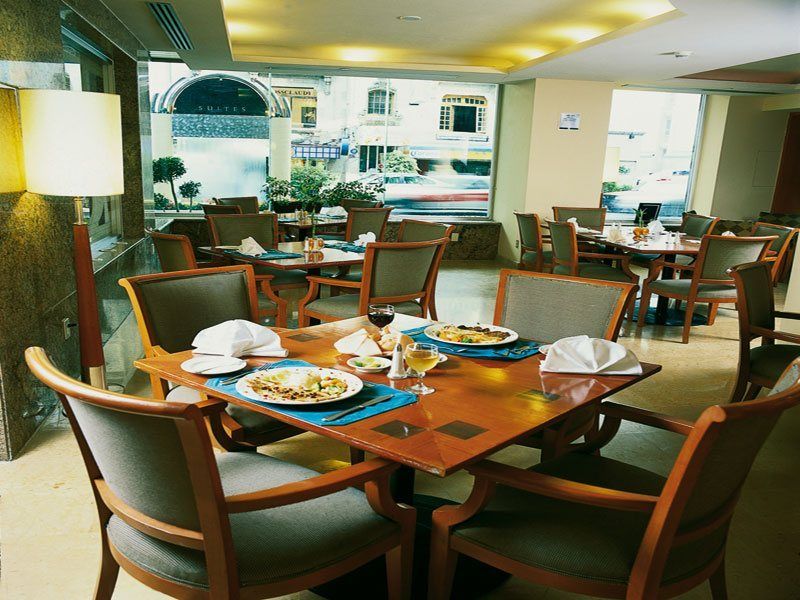 فندق أجنحة يوروستارز زونا روزا مدينة مكسيكو المظهر الخارجي الصورة The restaurant