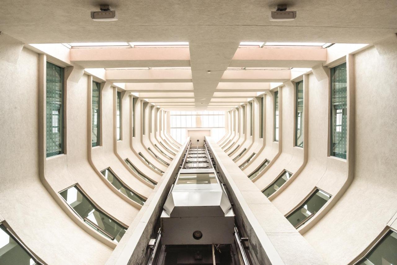 فندق أجنحة يوروستارز زونا روزا مدينة مكسيكو المظهر الخارجي الصورة The interior of the building